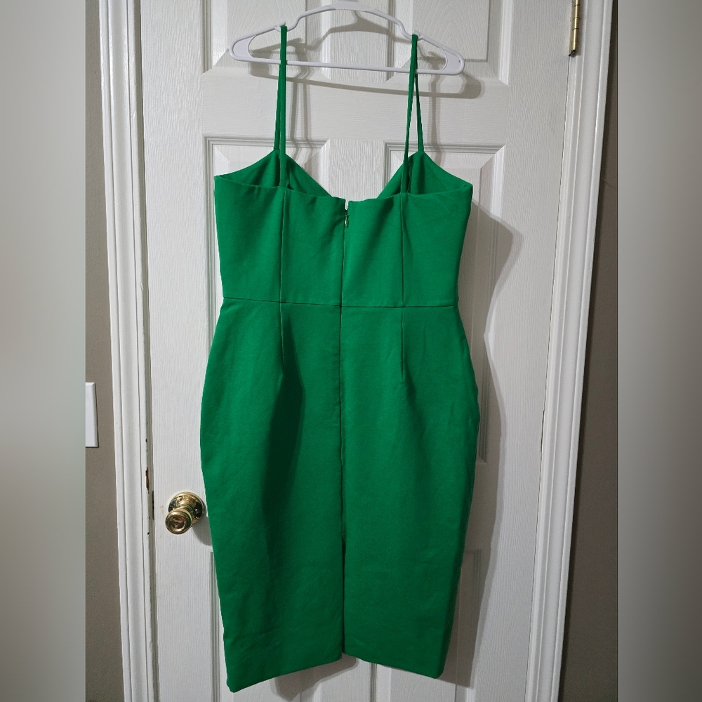 Lavish Alice Origami Ponte Midi Dress in Spring Green, Sweetheart Neckline, EUC! - Picture 7 of 16